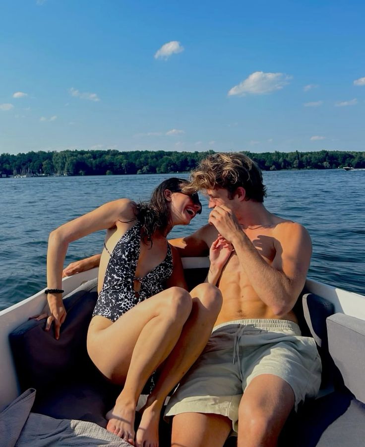 alwaysleister's tweet photo. Something about good chemistry https://t.co/PuhJkLIjFV