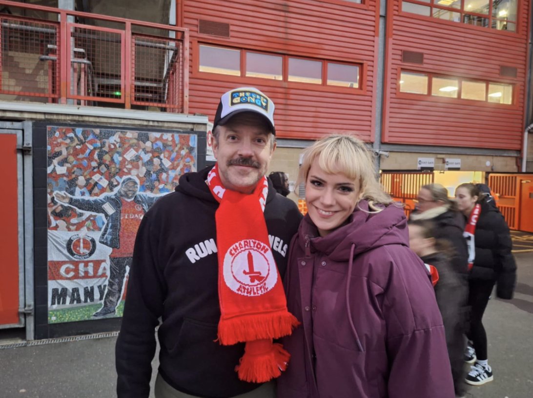 ledcafc's tweet image. Ted Lasso was at the valley! #cafc