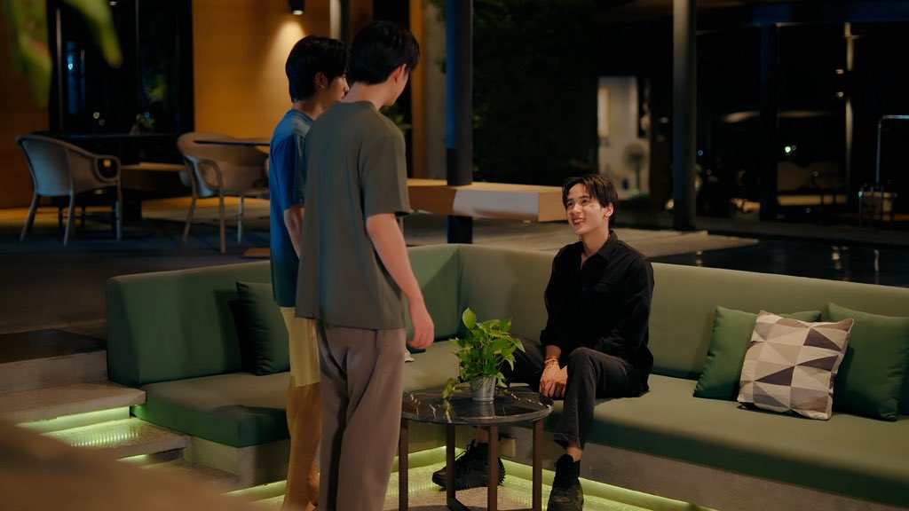 javafamily_o's tweet image. แวน=แมวเด็กของเพื่อนๆ(มั้ยนะ) 😸🫳🏻
HEAD 2 HEAD SERIES EP4

#H2HseriesEP4 #javabh #surfjava