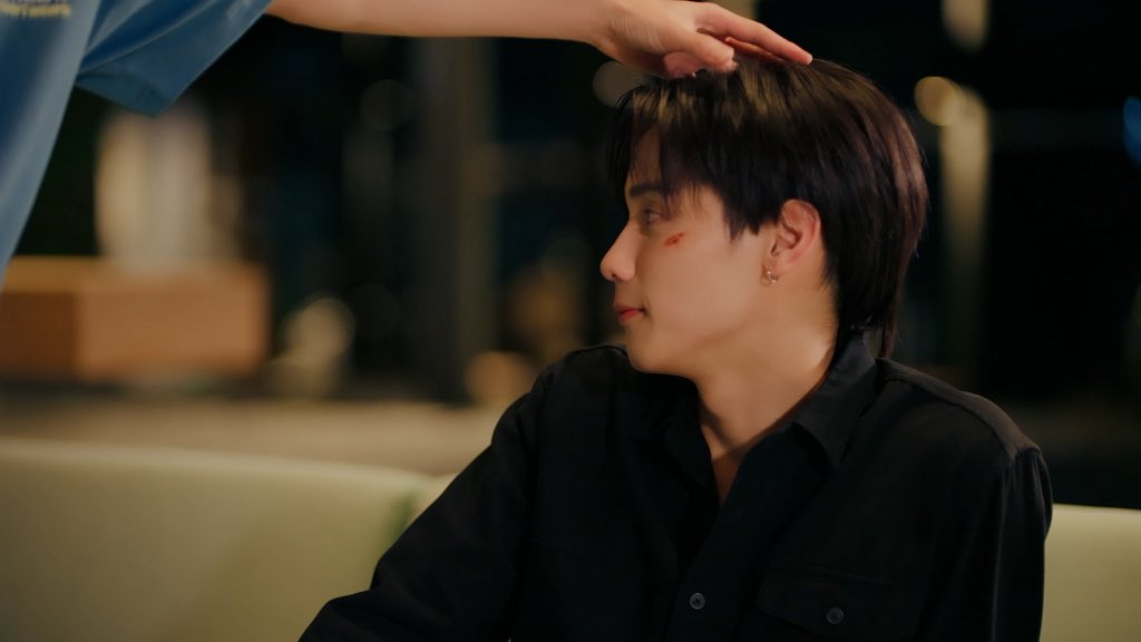 javafamily_o's tweet image. แวน=แมวเด็กของเพื่อนๆ(มั้ยนะ) 😸🫳🏻
HEAD 2 HEAD SERIES EP4

#H2HseriesEP4 #javabh #surfjava