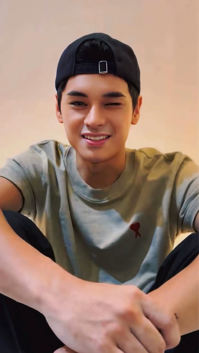 Pogi talaga...dustiiinnnn!

DUSTBIA ANIMonths OF LOVE
DUSTBIA ANIMonths OF LOVE