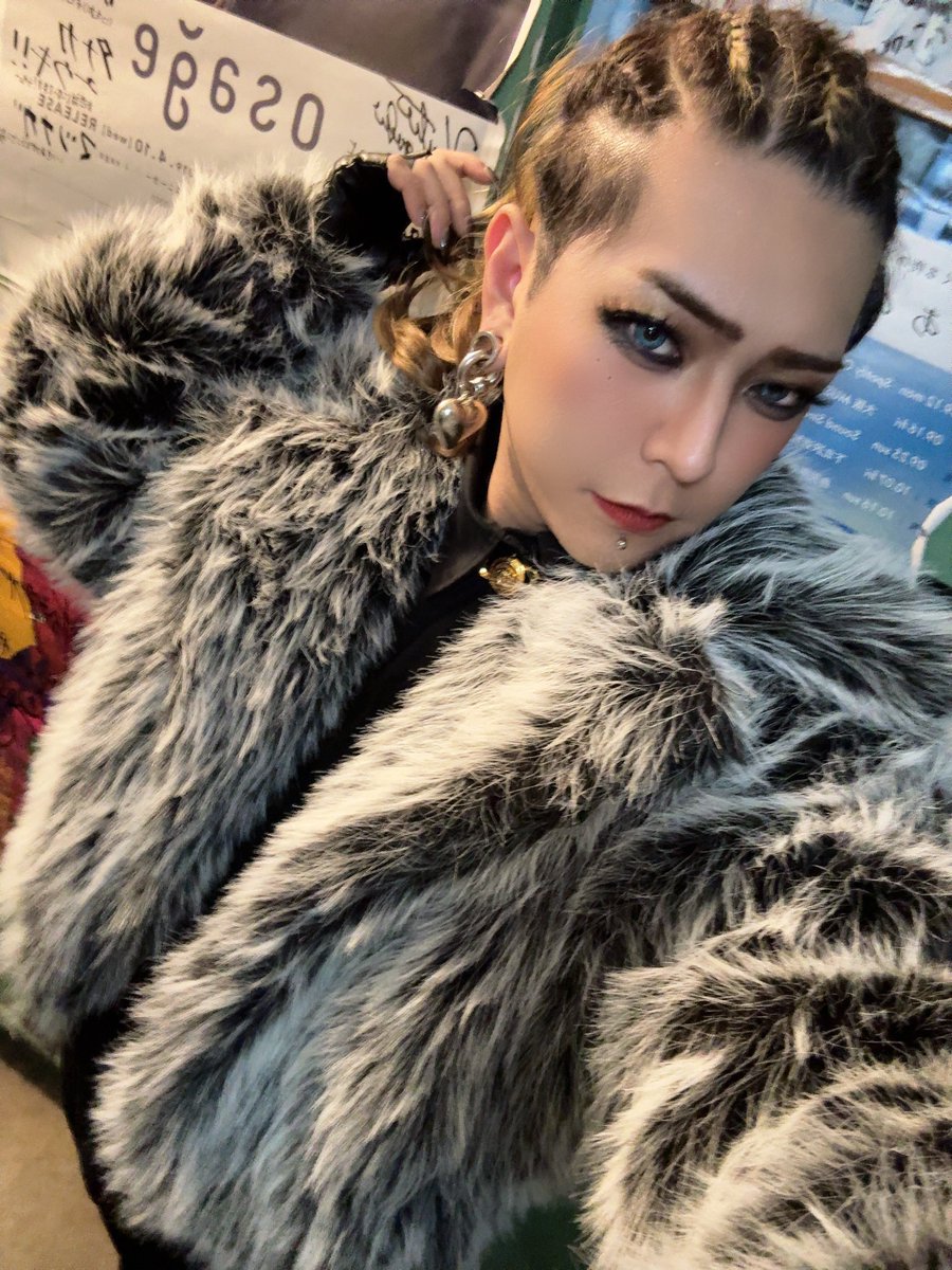 ぺんたろ様ページ へるもんじゃないし 115