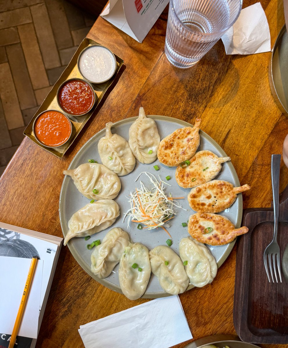Stumbled upon a momo platter that truly blew me away, featuring paneer, aloo, and some incredible kothey momos. One of the best I’ve had in a long time.