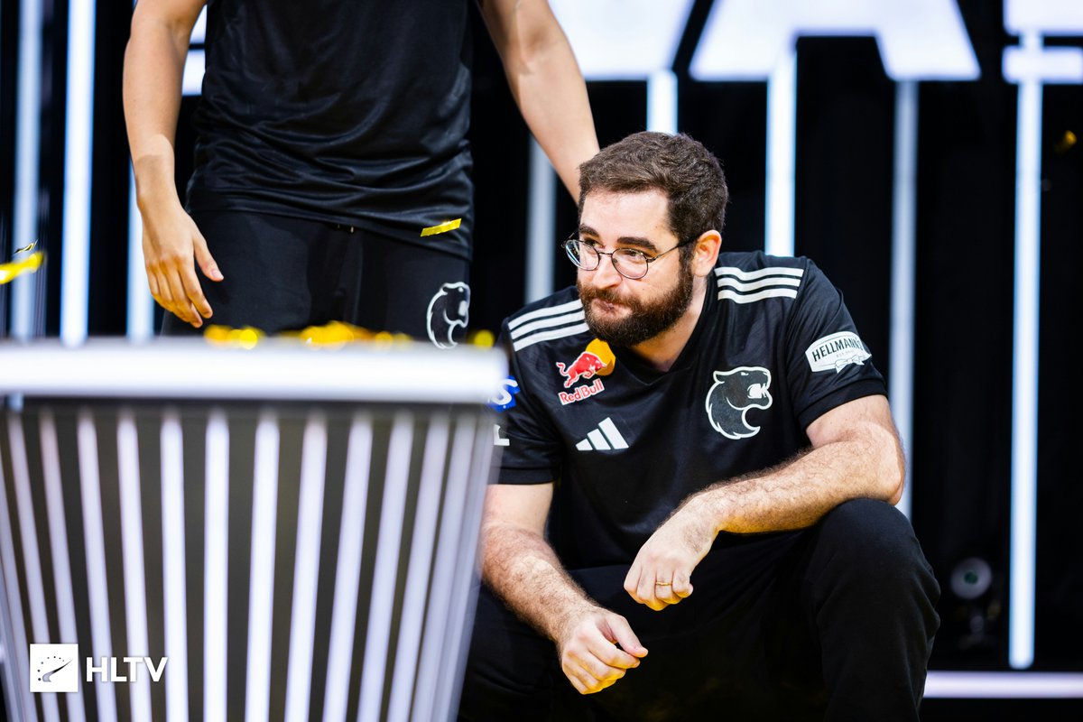 Saved YEKINDAR'S career.
Gave up the AWP so molodoy could join.

FalleN ❤️