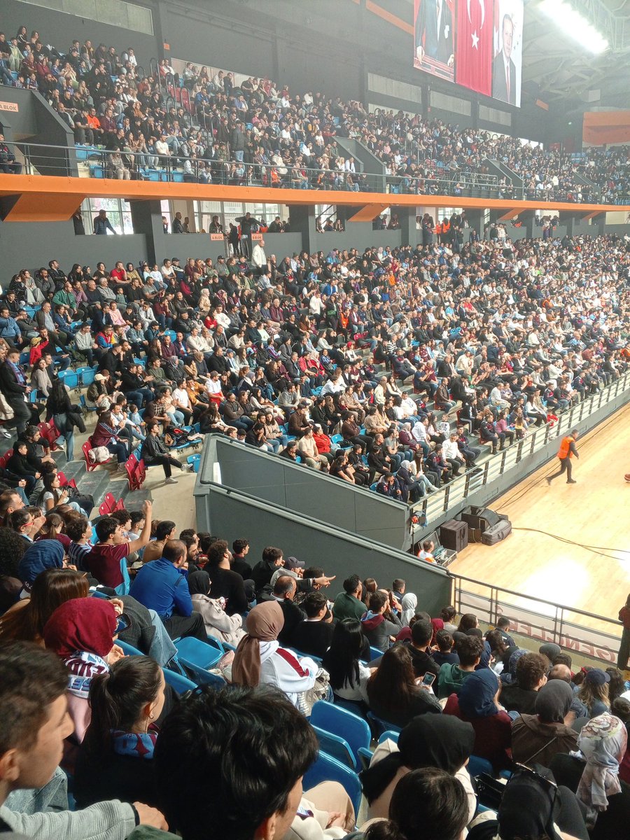 Basketbol Süper Lig Müsabakası 🏀

Trabzonspor 🆚 Beşiktaş Gain maçına İl Müdürümüzün davetiyle gönüllü gençlerimiz ve yurt öğrencilerimiz ile katıldık. 🤩 Başarılar Trabzonspor ❤️💙

📍Hayri Gür Spor Salonu