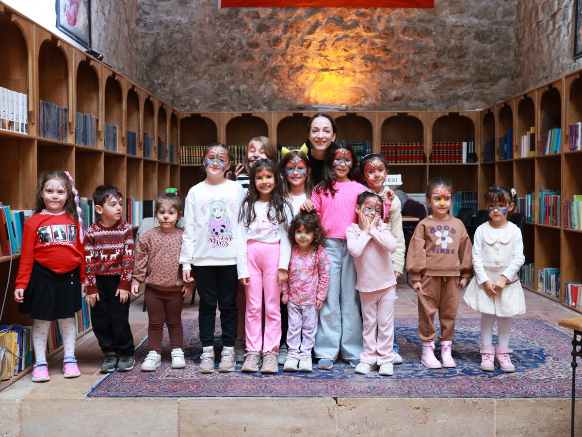 🏃‍♀️Ara tatil etkinliklerimizin son gününde çocuklarımızla enerjisi yüksek, neşeli, hareketli aktivite gerçekleştirdik.

Miniklerimizin hem eğlendiği hem de spor bilinci kazandığı keyifli etkinliklerimize devam edeceğiz.👋

📍 Yağıbasan Medresesi