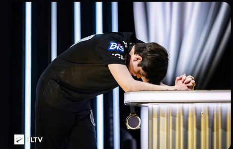 glhrmmm's tweet photo. @mmdnr3911938598 @fpscad @Thorin Ahh monesy? of course i remember, the guy who kept doing useless kills to farm kda? Yes, yes, of course, now give me a good massage because I have the major final tomorrow. https://t.co/f6YqU5z8wy