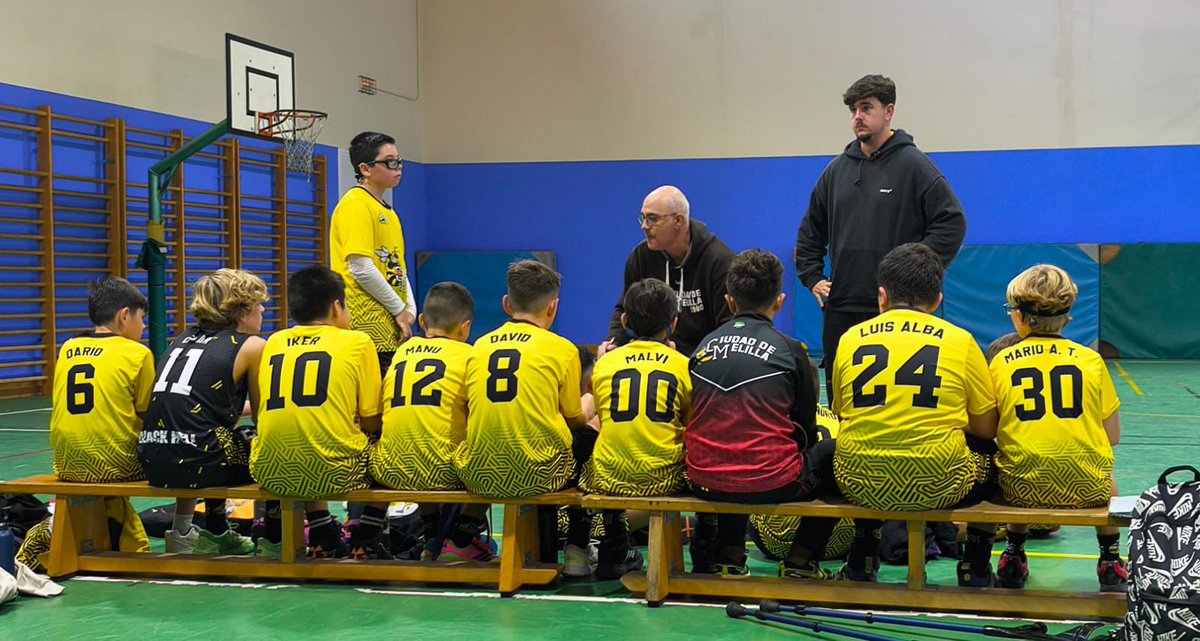 El MINIMASC'14 certifica su pase a la #FaseOro de la Liga <a href="/FAB_Malaga/">FAB Málaga</a> tras su victoria 🆚️ <a href="/malaga_oeste/">CLUB BALONCESTO MALAGA OESTE</a> (6️⃣0️⃣-8️⃣2️⃣). Enhorabuena!!! 👏👏👏
#SomosBaloncesto🖤💛