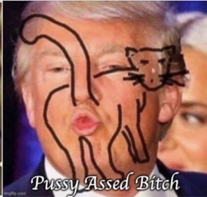 martycomroe's tweet image. I&apos;m forever blowing Bubba-licious
❤️Donald❤️