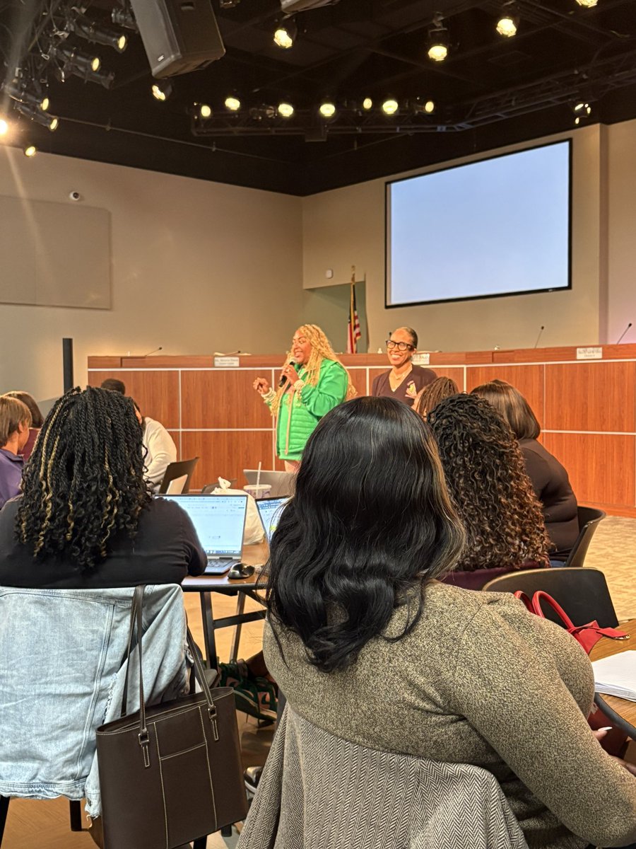 Lithonia High School Science AC tweet media