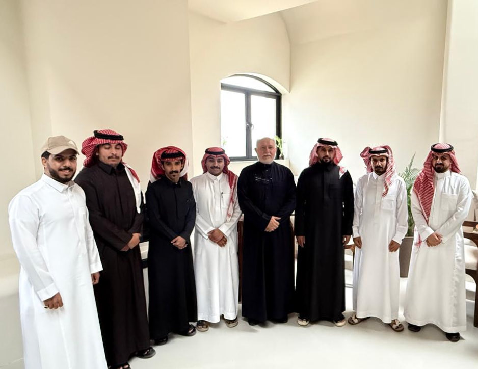 من منطلق الشراكات التنموية واهتمام وتوجيه صاحب السمو الملكي أمير منطقة #الباحة، وبالشراكة مع #مؤسسة_الملك_خالد، لدراسة واقع المنظمات غير الربحية بالمنطقة، قام فريق من المؤسسة بزيارة مقر الجمعية وإجراء جلسة التقييم المؤسسي ضمن أعمال الدراسة
كل الشكر والتقدير للجميع على جهودهم.