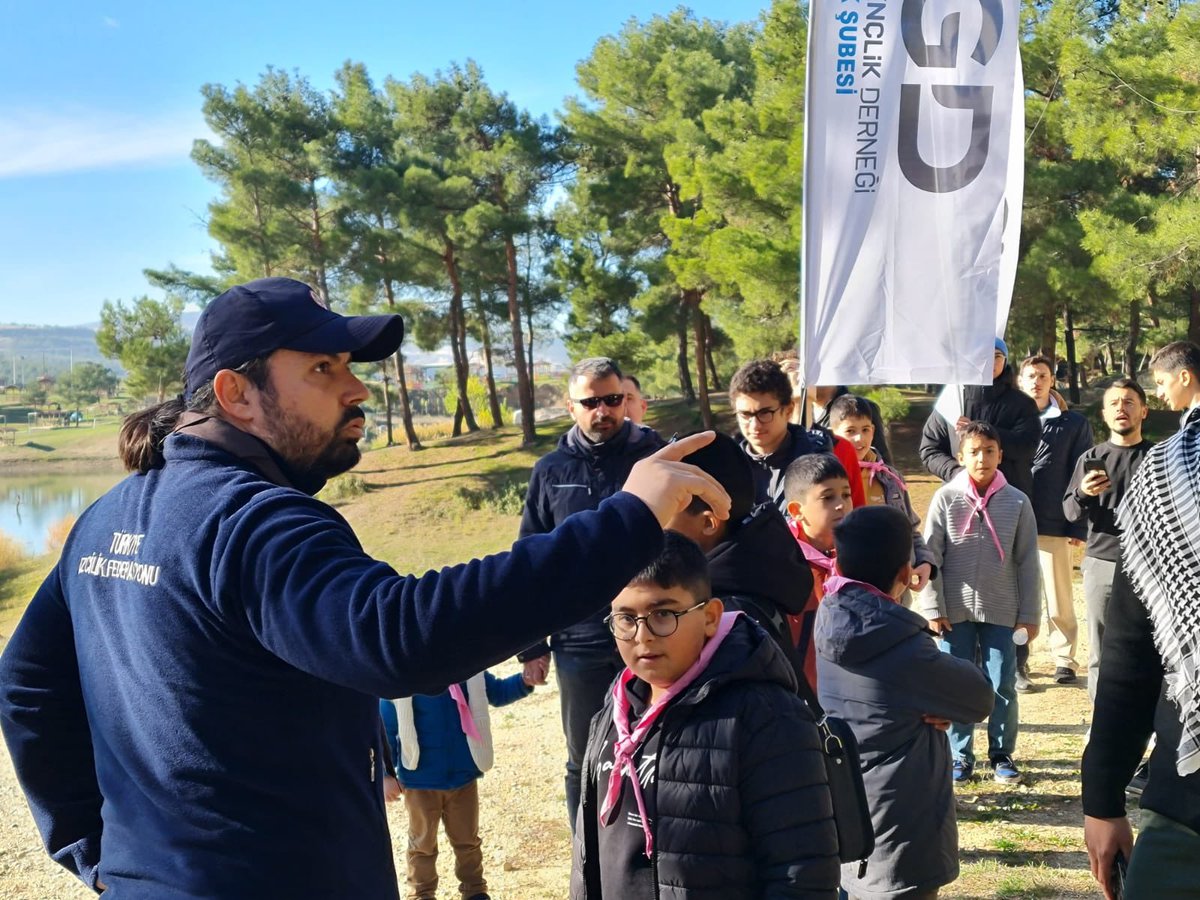 agdsporkomisyon's tweet image. Uşak İzcilerimiz doğada izcilik çalışmalarını sürdürüyor. 🌳 

#İzcilik
#AGDSpor