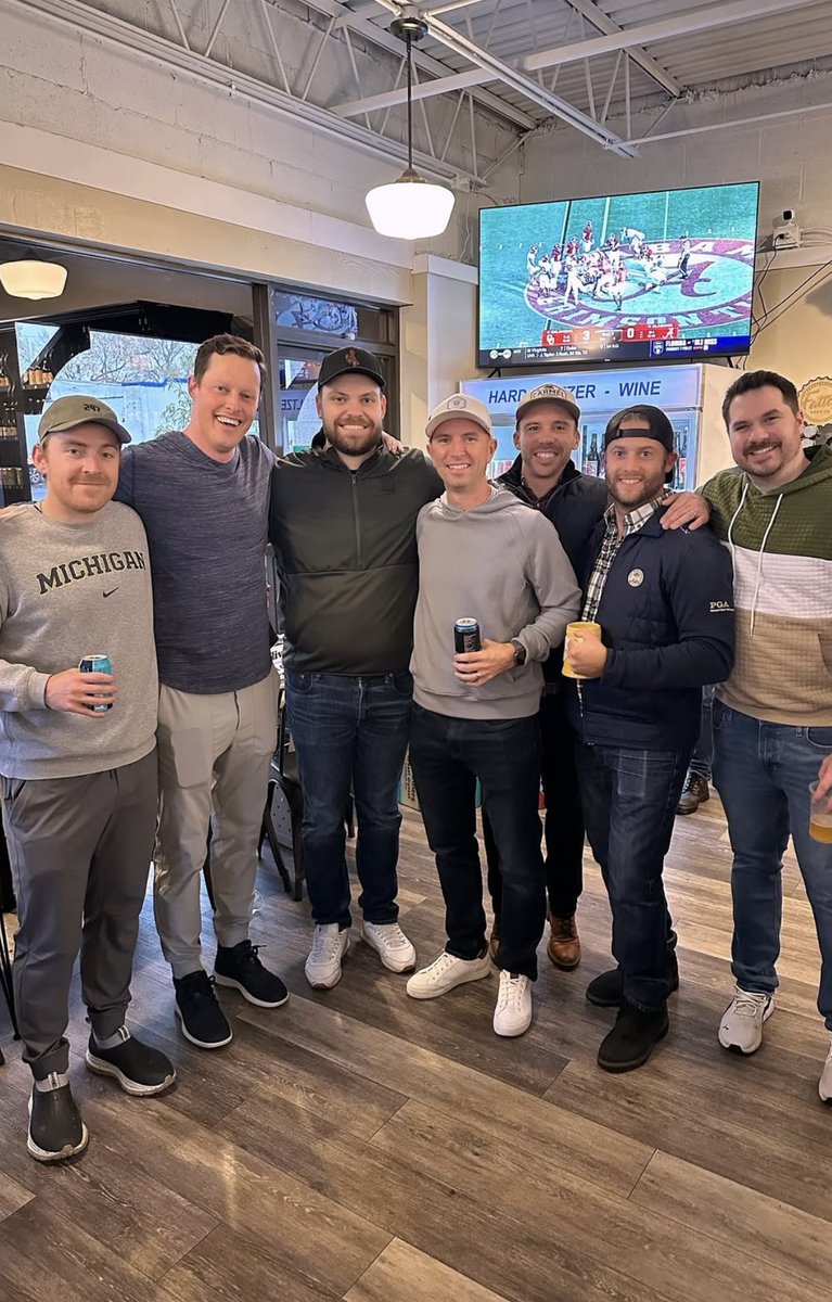 Offseason diaper party beers!!! Congrats to Ryan and Jane #revsfromtheparkinglot