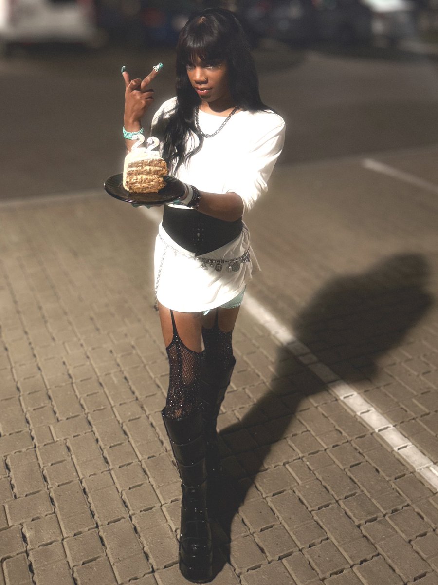acerealasf's tweet photo. #22 https://t.co/1p7CjyW29P