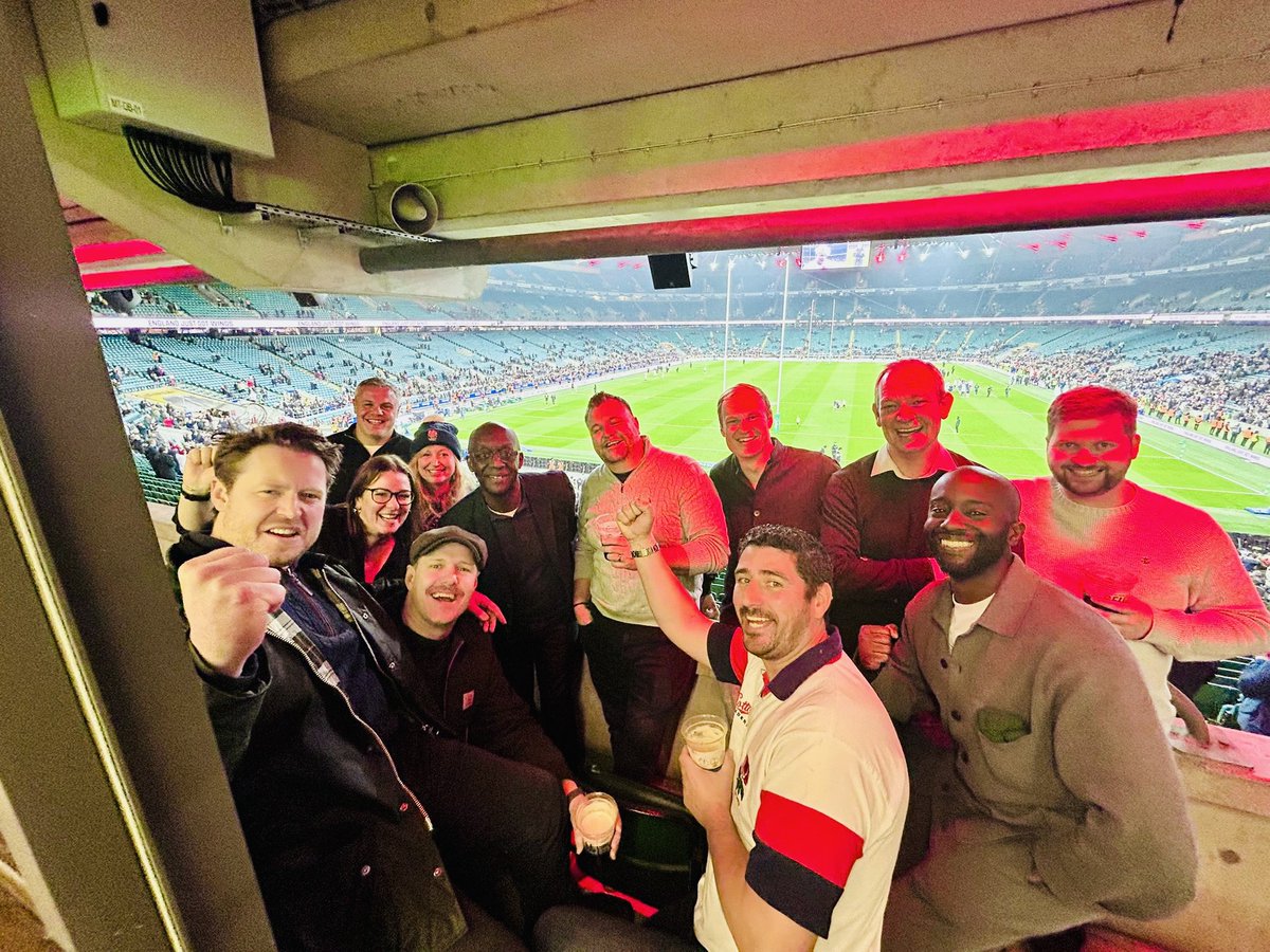FacesOfPinnacle's tweet image. 🏉 Amazing day at #Twickenham with @sageuk and our fabulous customer  @UpgradeBikes! Outstanding hospitality @SagePartners and an unforgettable match from @EnglandRugby 

 #Rugby #SagePartners #QCNS #bikes #twickenham