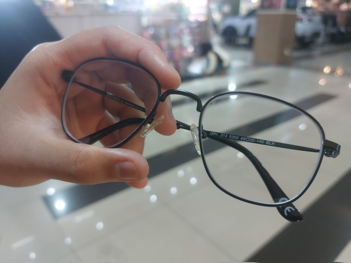ilhamjluthfi's tweet photo. Hingga kemarin, hari Sabtu telah dirayakan sebanyak 12 kali. Bagiku, angka 12 itu istimewa, sehingga kurasa perlu ada yang istimewa juga di Perayaan Sabtu yang ke-12. Oleh sebab itu, aku menulis postingan ini sebagai pengganti surat yang urung aku tulis karena ketiduran, awokwk. https://t.co/veZ7s2wsyc