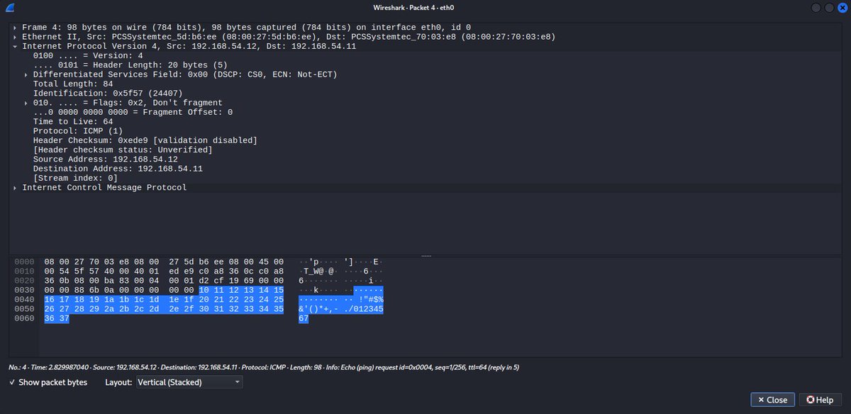 tk955990's tweet image. IPヘッダの理解を深めるために、wireshark で可視化してみた

HexView だと最初の14バイトがEthernetヘッダだから。。。

IPヘッダは15バイト目からで。。。

45の上位４ が IPv4

45の下位５が32bit(4バイト)単位×５=20バイト
ヘッダ長=20バイト

#プログラミング初学者
#ネットワーク　
#TCP_IP