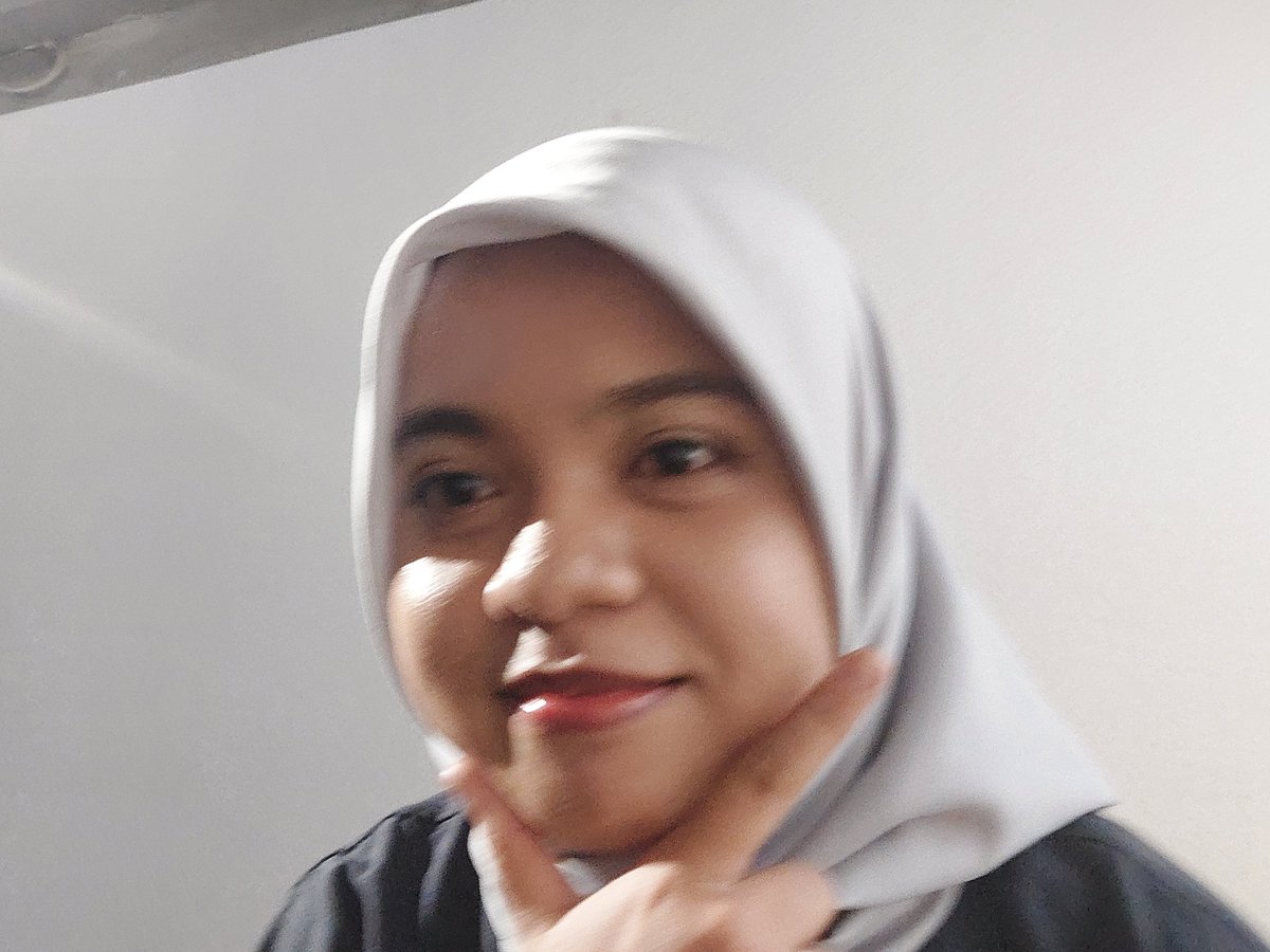 ilhamjluthfi's tweet photo. Selamat hari Sabtu yang ke-12!
Dan sampai bertemu di Perayaan-Perayaan Sabtu berikutnya. Terima kasih telah terlahir ke dunia!

*Bonus: Foto Si Cantik yang aku rayakan kelahirannya di setiap Sabtu, awokwk. 💚 https://t.co/UV7rw7amiA