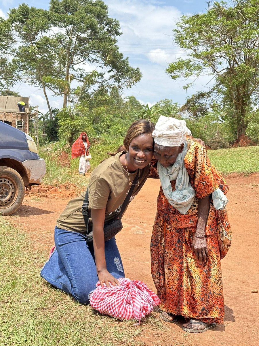 DesirePati's tweet image. Spent my birthday in Kirundaggi Village, Luwero with Rotaract Entebbe Airport giving back through health services, donations, and tree planting. My heart is full. 
Thank you to everyone who supported and joined us. May God bless you. 🙏
@nsekoplusproject @rotaryclubofentebbe