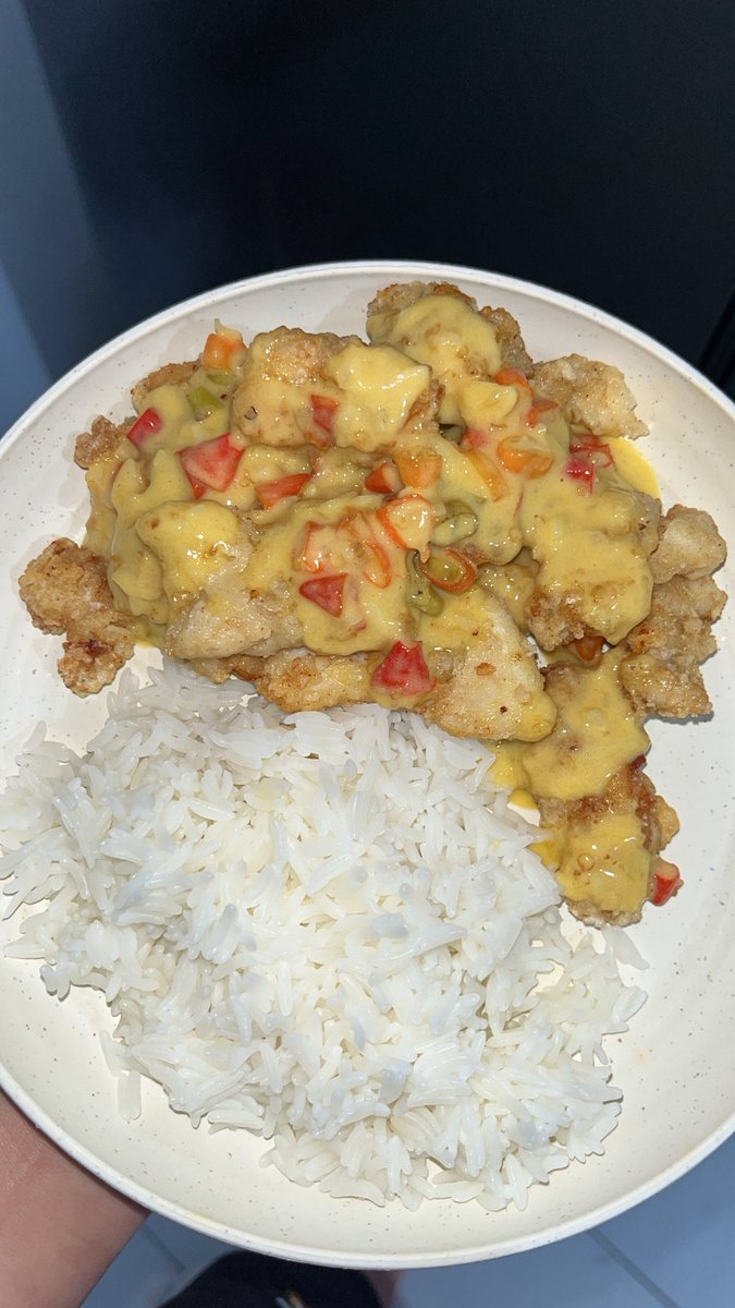 markyleoo's tweet image. Udh mau 5 bulan pindah di sini, baru bulan ini nyobain masak, ternyata ga seribet itu???