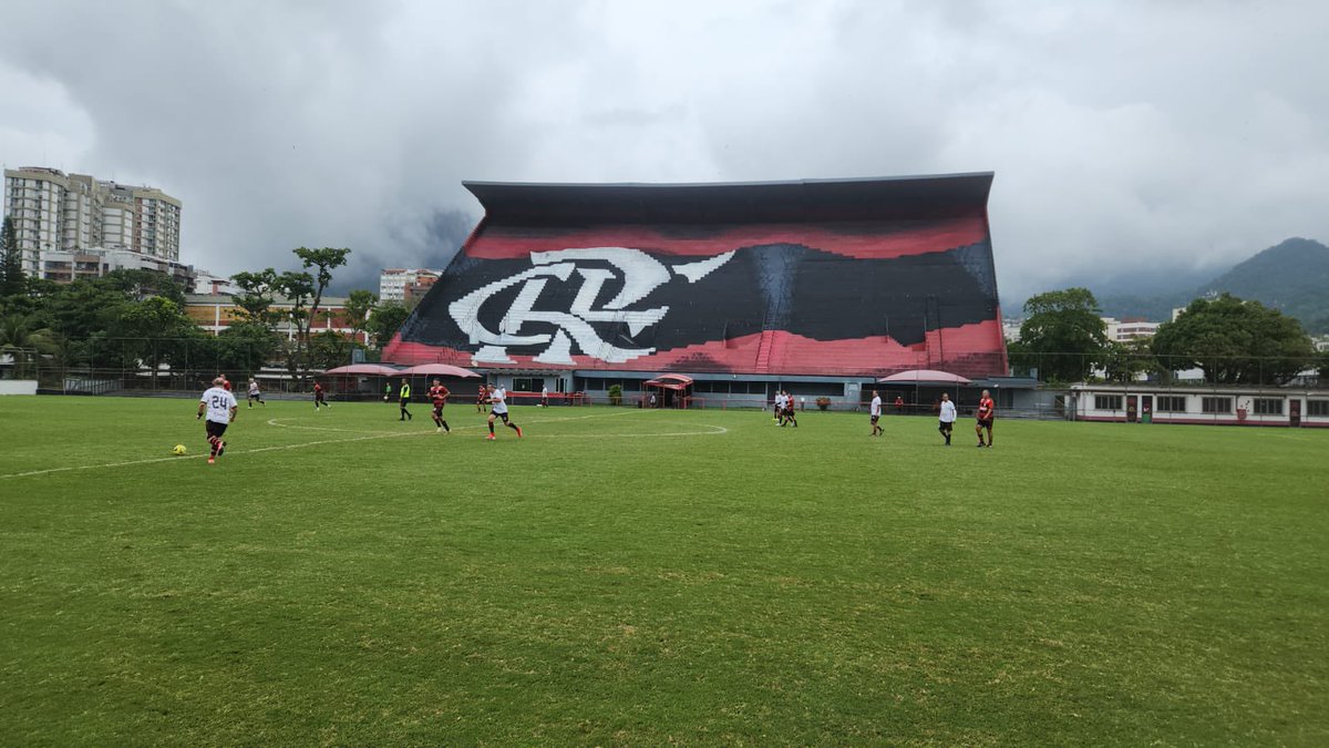 PFG_FLAGAVEA's tweet photo. #FLA130ANOS Fomos felizes novamente! Obrigado @flamengo ❤️🖤🥹 https://t.co/TUCITfakgo