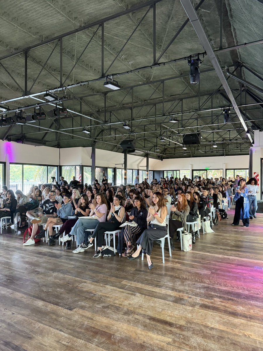 full house at <a href="/shefiorg/">shefi.eth (💫,💫)</a> summit Buenos Aires 🤍🇦🇷

ily 🤍