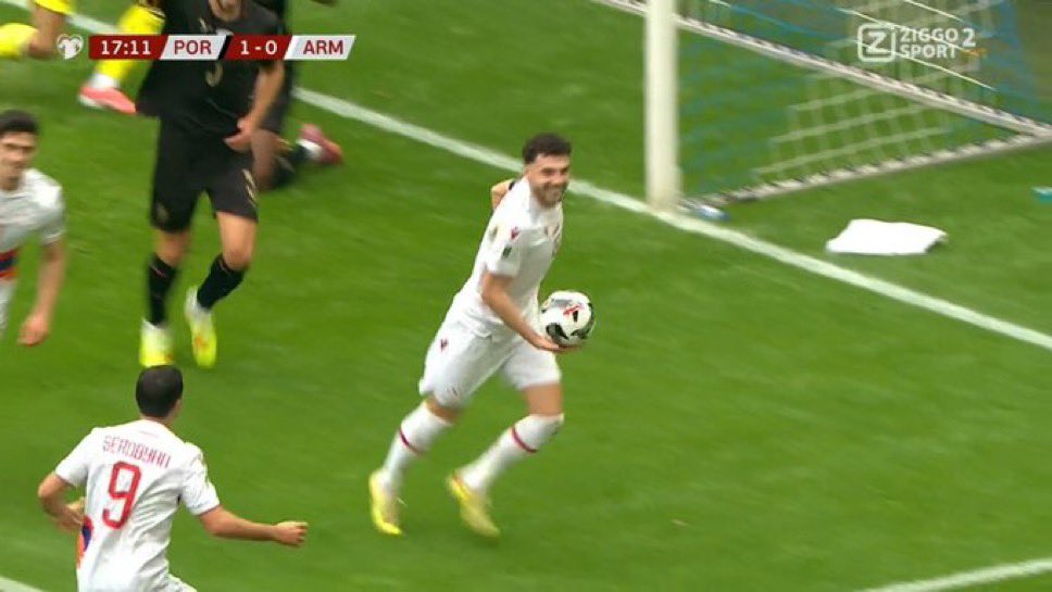 Actu Foot tweet media