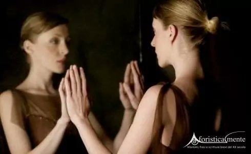 "Non c’è un motivo preciso, semplicemente ti estranei, perché il mondo ti diventa improvvisamente, anche se solo per pochi attimi, estraneo. "

#LaVitaFarsiCompagnia
#VentagliDiParole

<a href="/672Cilia/">Giusi </a>