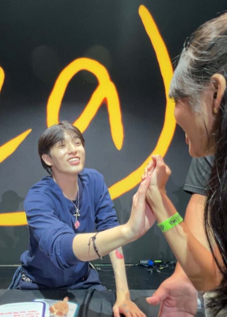 won1pil's tweet photo. I LOVE YOU JAE 🥺😭

#eaJPark #eaJinManila https://t.co/XLtfN9KbVQ