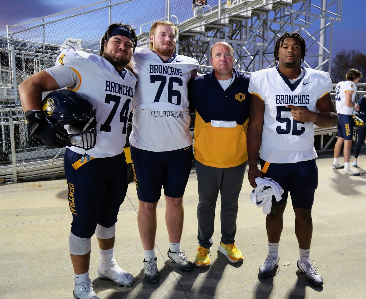 UCO Senior Offensive Linemen: Gerena, Garner and Lee with Coach Dorrel <a href="/ucobronchofb/">UCO Football</a> <a href="/ucoathletics/">UCO Bronchos</a>