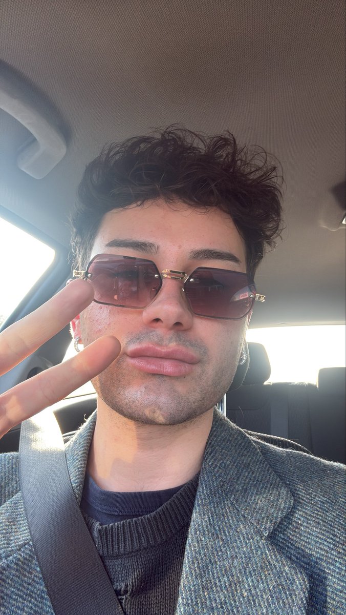 ngrtms's tweet image. Dumperinho catafratto