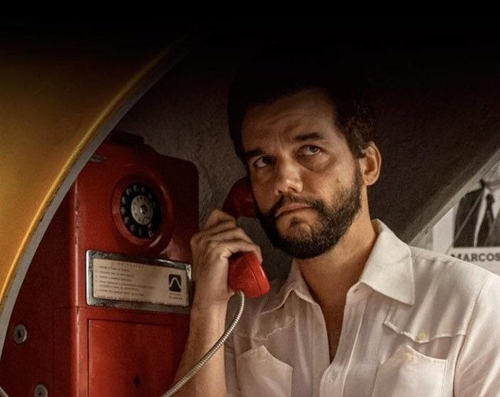 FilmesVi's tweet photo. "O Agente Secreto" começa a campanha rumo a temporada de prêmios: a NEON divulgou nas redes um primeiro pôster de FYC - For Your Consideration, com foco na categorias de Melhor Filme, Direção, Roteiro, Filme Internacional e Ator para Wagner Moura. https://t.co/x6IPJpYaCi