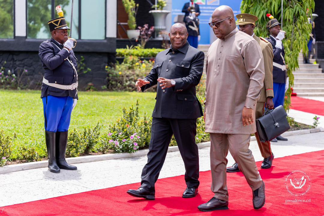 ElectionNet's tweet image. Après un 9ᵉ Sommet de la CIRGL marquant à Kinshasa, le Président Félix Tshisekedi a reçu son homologue burundais Évariste Ndayishimiye ce dimanche à la Cité de l’Union africaine. Leur tête-à-tête, suivi d’une réunion élargie avec leurs équipes, a permis de renforcer la…