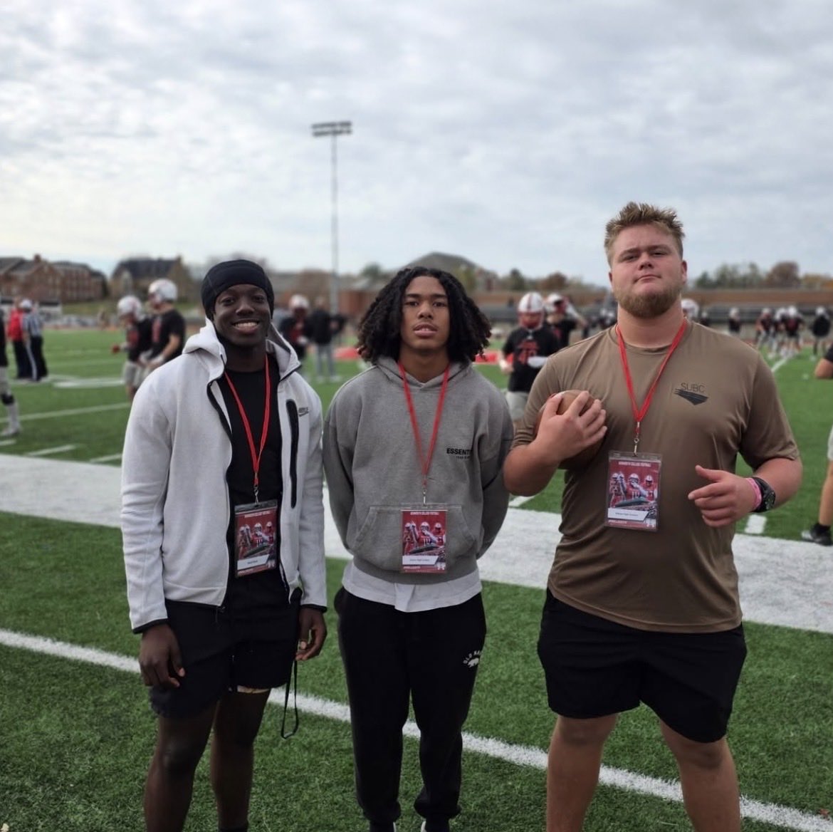 Ladavian Red tweet media