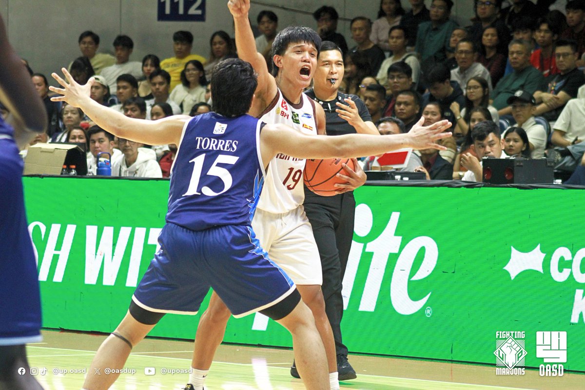 𝐖𝐈𝐍𝐆𝐄𝐃 𝐕𝐈𝐂𝐓𝐎𝐑𝐘 ✊

The UP Fighting Maroons stormed past the Adamson Soaring Falcons 70-65, avenging their September stumble and soaring high on sweet revenge 💪

📸: Manel Ebol and Azel Cabais