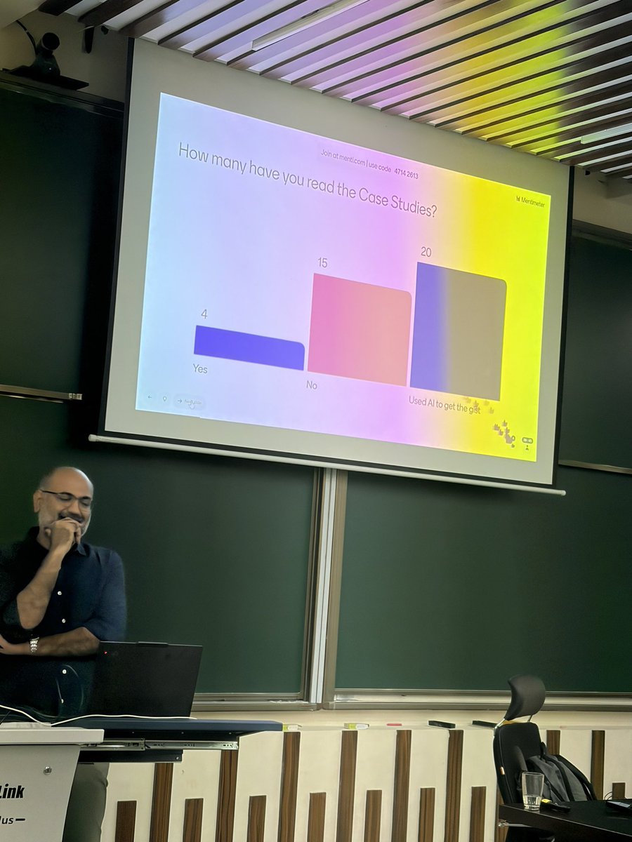 Vishexh's tweet image. lol