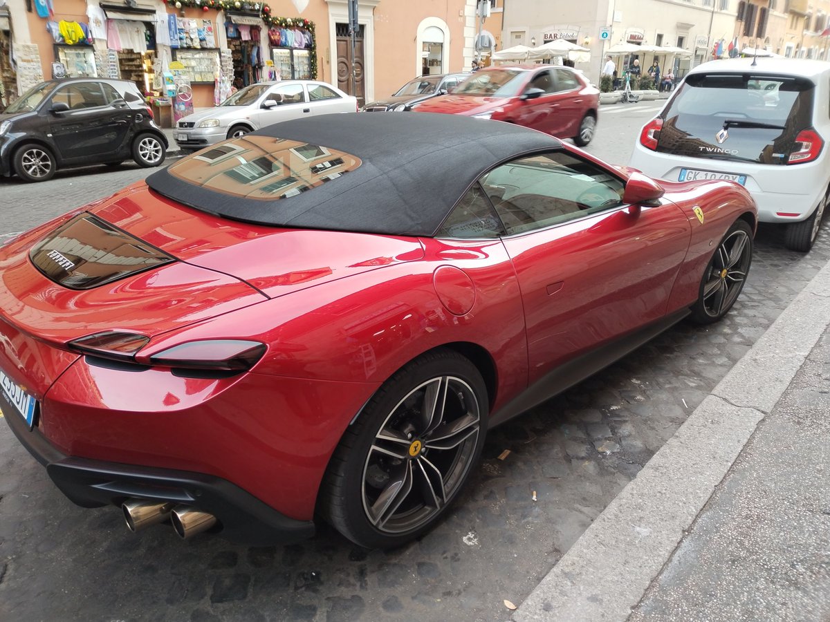 CrackFriday's tweet image. 2 cambialucce e via...
E che c&apos;è vo&apos;?
#Sinner facce sognà! 😜🥳