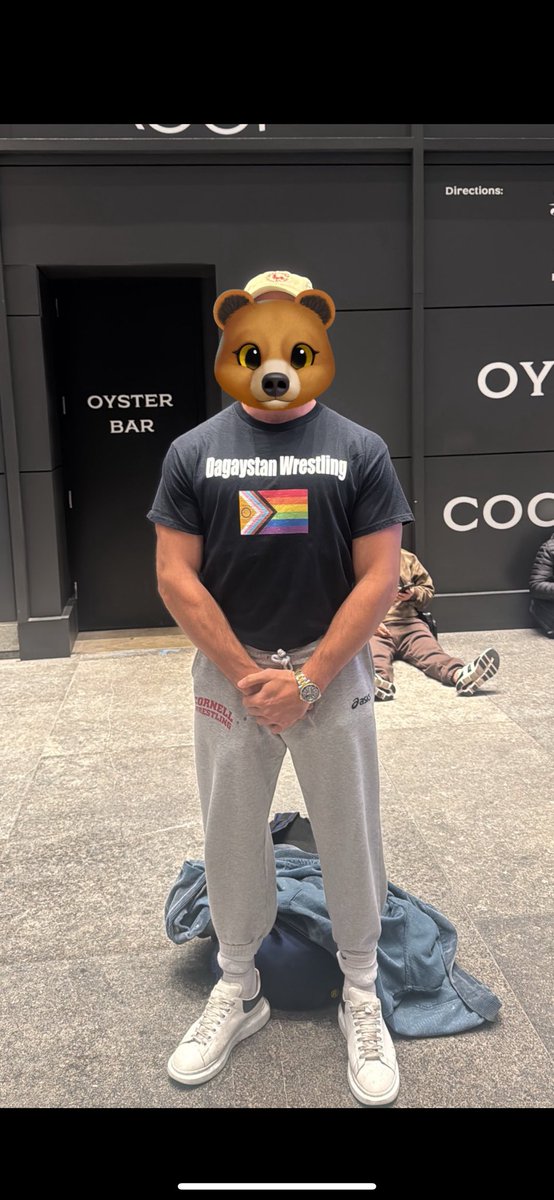 SkyDlimit tweet media