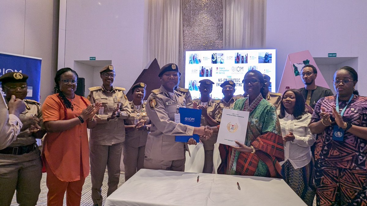 Nigeria Immigration Service tweet media