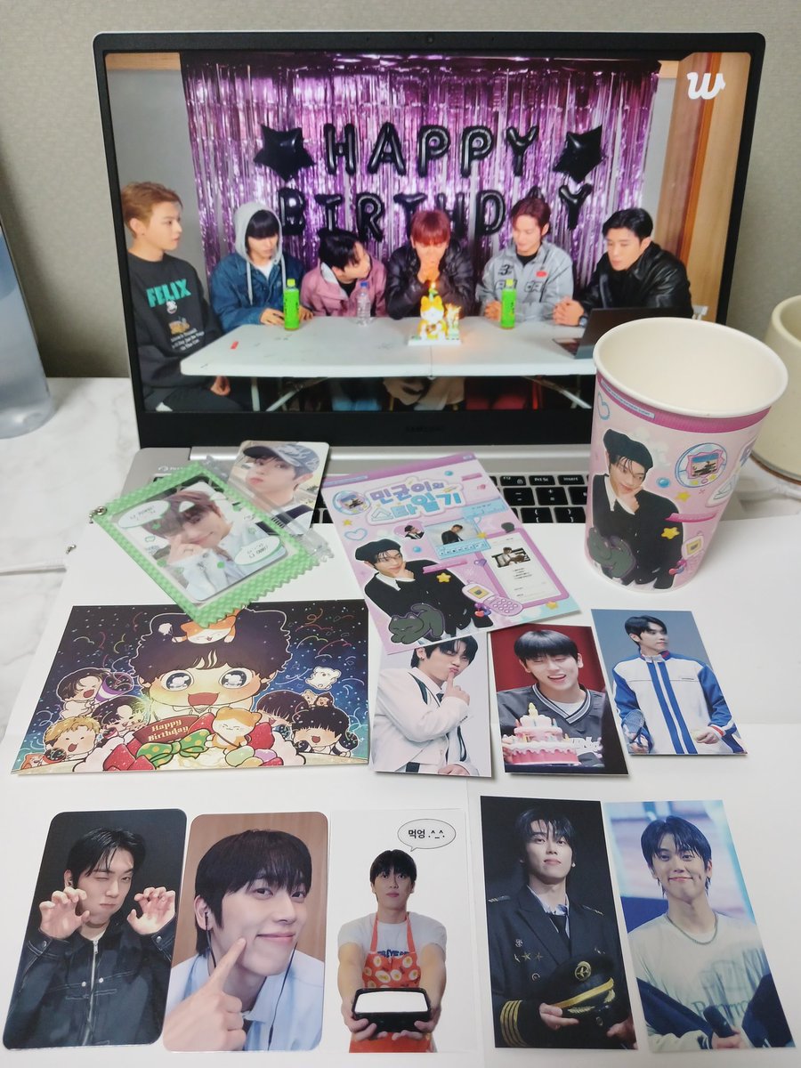 wet_firewood_'s tweet photo. 해피민균데이💚💚💚
럭드에서 포카파우치 뽑아서 너무 기뻤어요
생카 열어주셔서 감사합니다
#민균이의_스타일기
#민균이의_꿈을_기록하다
#온앤오프 #ONF #민균 #MINKYUN https://t.co/f2Rlaic2VF