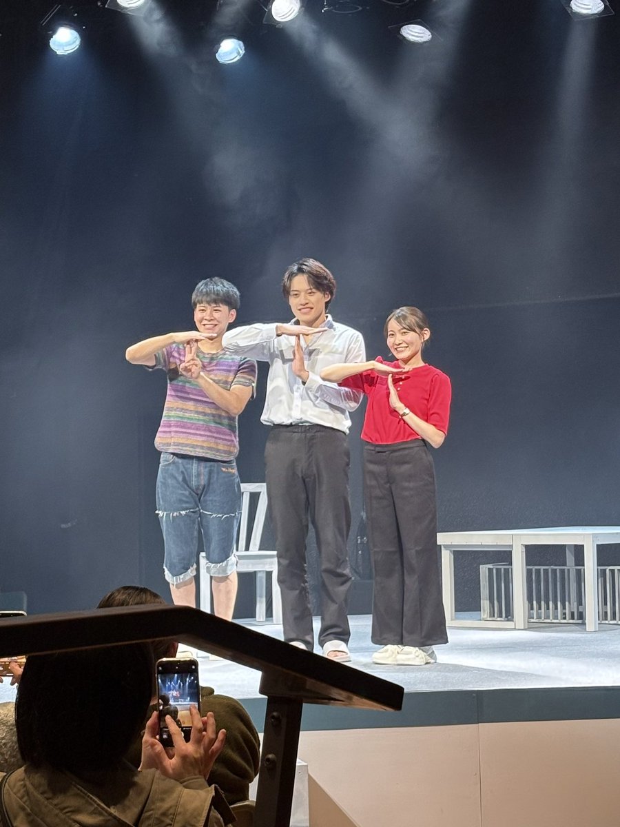 yoshino_m94's tweet image. #舞台トランス
ひかりん力也柊の取り組みにただただ拍手👏✨とってもキラキラした、素敵な時間でした！微力ながら、制作面で手伝うことができて、森もたくさんの気づきがあってもっともっと頑張ろう！と思える時間でした！

本当に本当におつかれ様！！ハグ！！