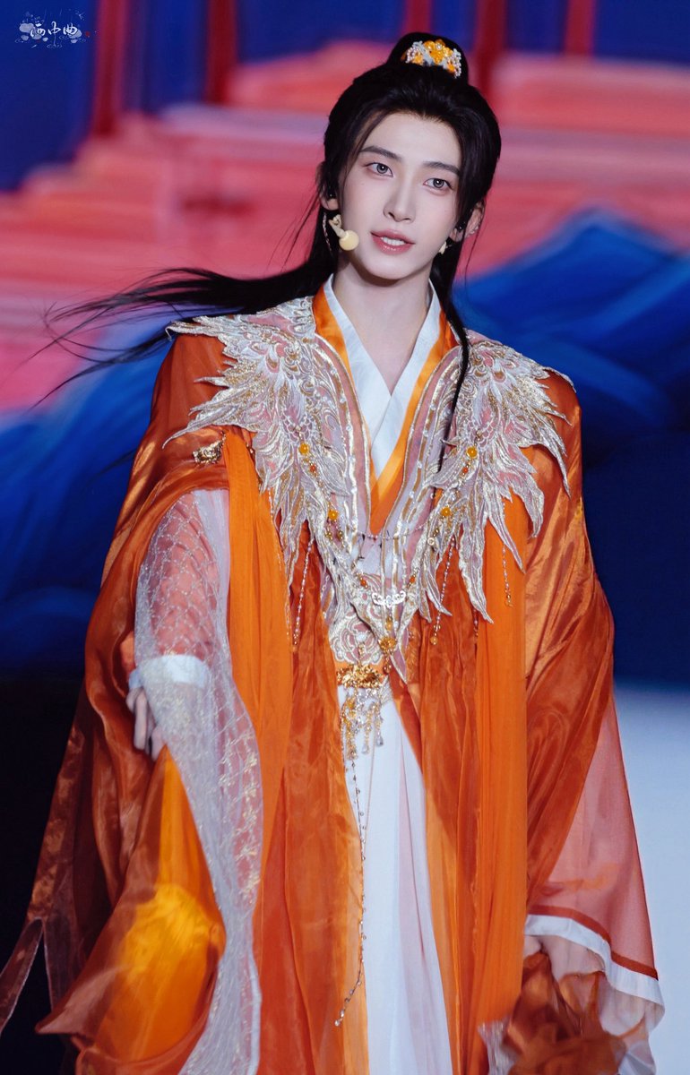 G_Charlie_Liuyu's tweet image. 20251116  Charming Childe🍊
Cr.雨中曲 | 刘宇

#LiuYu #刘宇 #リュウユ
#리우위 #หลิวอวี่ #LưuVũ