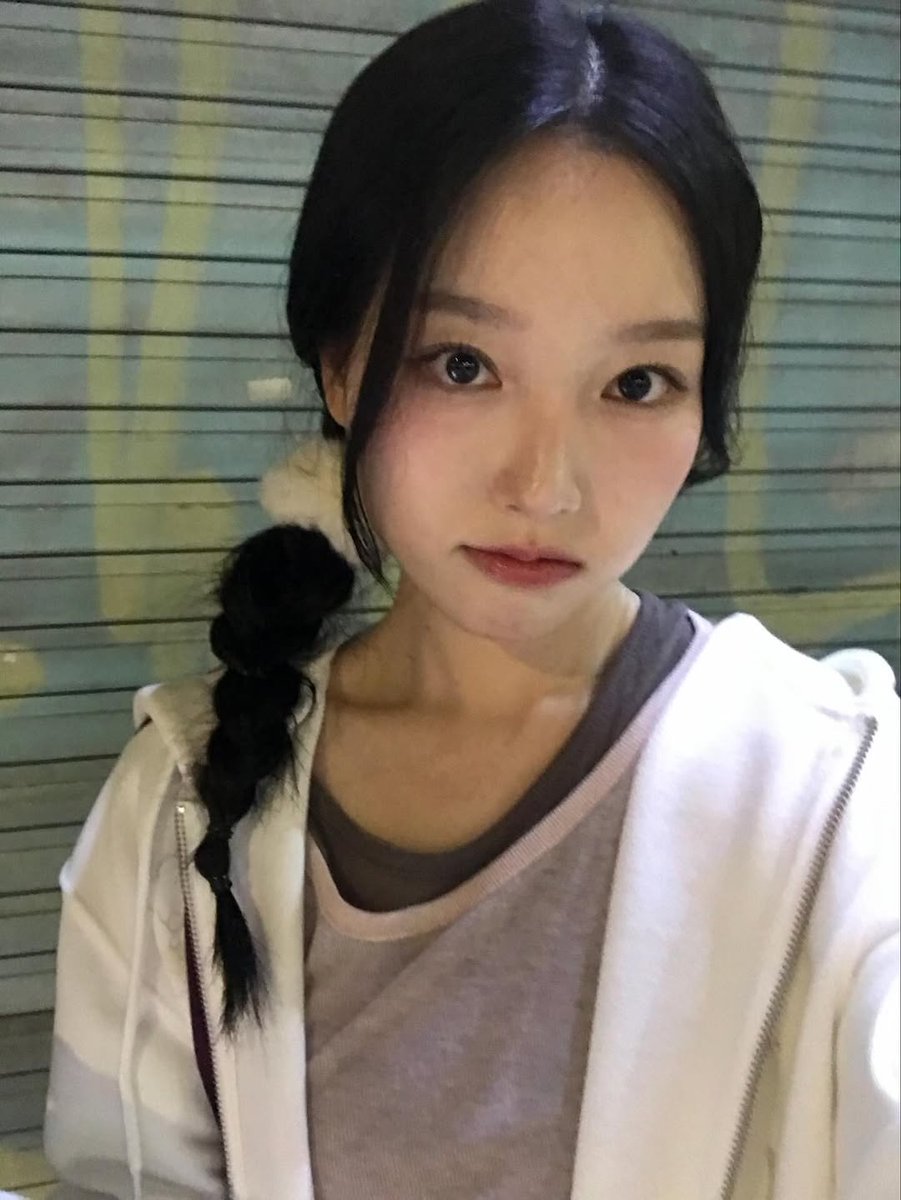 orrery_nim's tweet image. Go Won Instagram post
💕💖💝🌸🌷💞🎀