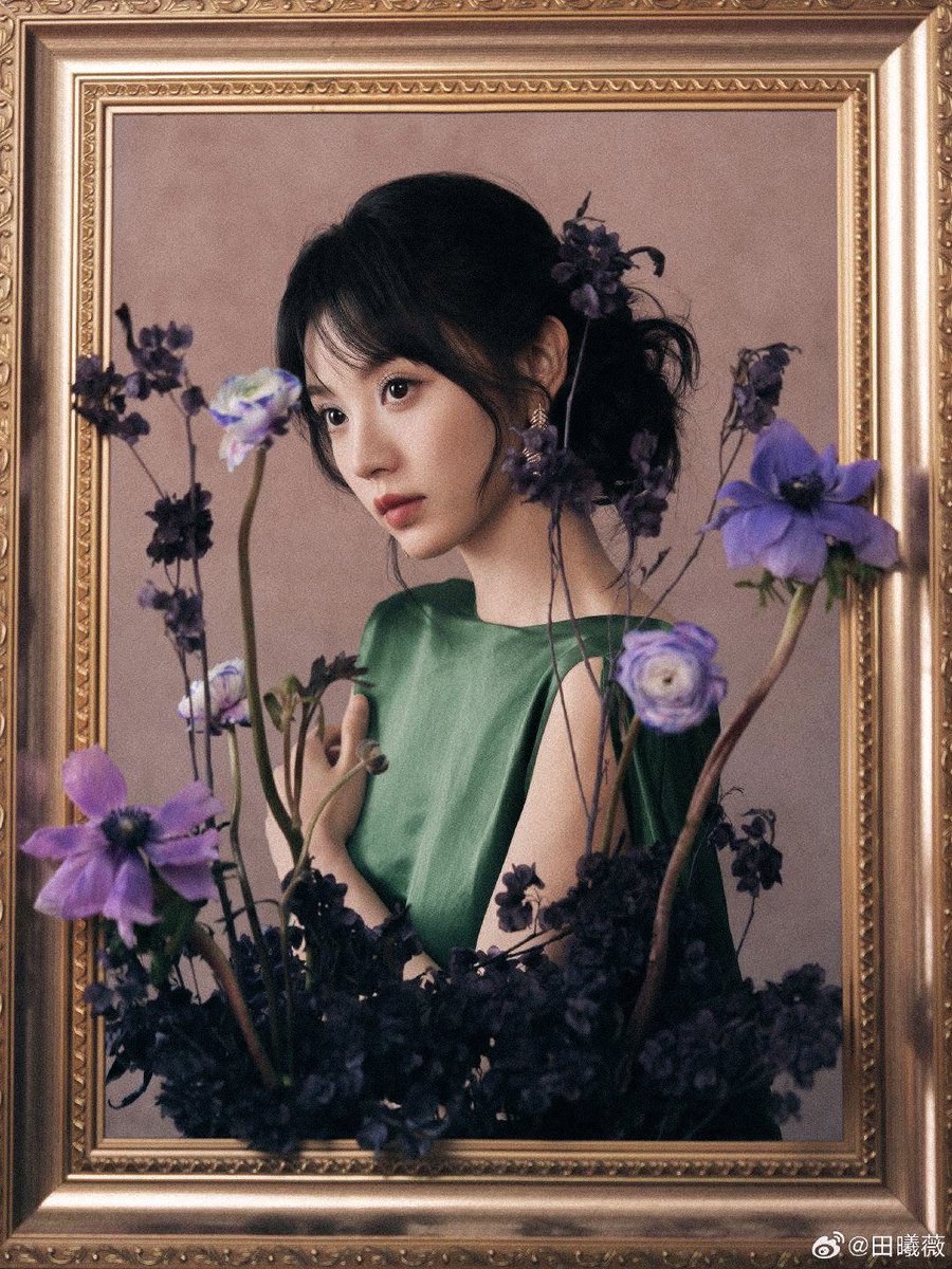 𝑒𝑣𝑒𝑟𝑚𝑜𝑟𝑒, 𝑒𝑚𝑖𝑙𝑒. tweet media