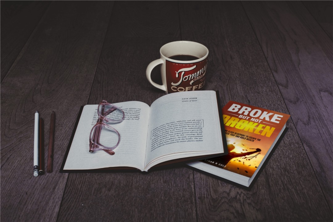 AndrewHenr43922's tweet image. 📚✨ Want your book to look as powerful as it reads?
As a professional book service expert, I create stunning, high-quality book mockups that showcase your cover in a clean, professional, and eye-catching way perfect for promotions.
#BookMockup #BookServices #AuthorCommunity
