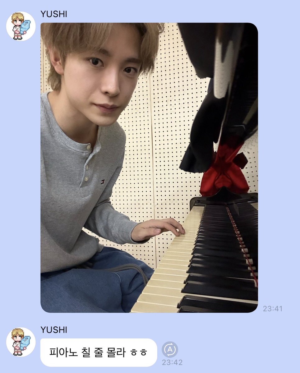 piano╰(*´︶`*)╯♡ 피아노 칠 줄 몰라 ㅎㅎ < 너무 귀여워♡