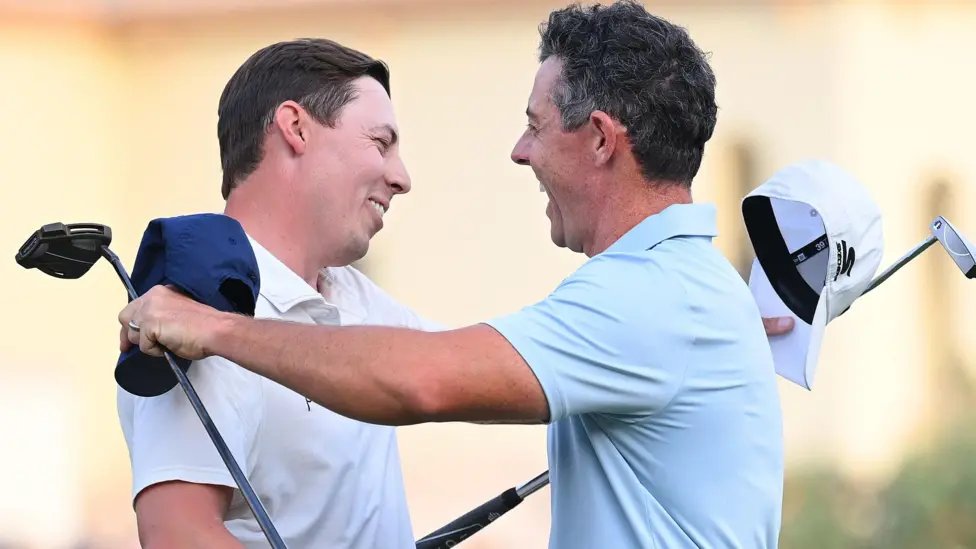 PakPassionSport's tweet image. Rory McIlroy clinched his seventh Race to Dubai crown, surpassing Seve Ballesteros, after a stellar 2025 season that included Masters glory &amp;amp; a Ryder Cup triumph. Matt Fitzpatrick won the DP World Tour Championship in Dubai, edging McIlroy in a playoff #Golf #McIlroy #Fitzpatrick