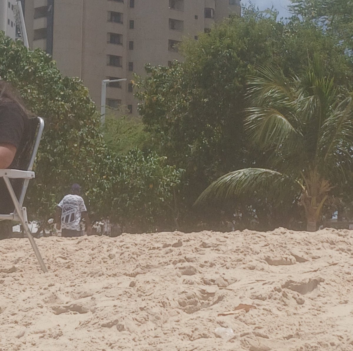 ELE está em todos os lugares. ⚫️⚪️