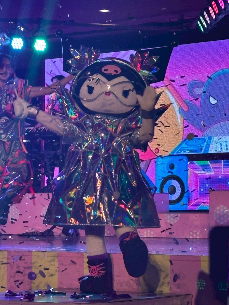 Sango_toratora's tweet photo. ユニバ楽しかった〜！
ハリポタのプロジェクションマッピングもクロミライブも初めて見れたの嬉しすぎた💕　#ユニバ　#USJファン https://t.co/us75w2H1hE