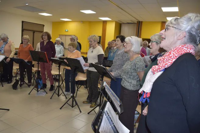 larep_fr's tweet image. &quot;Venir chanter, ça me donne de la joie !&quot; : qu&apos;est-ce qui pousse des habitants du #Loiret à intégrer une chorale ? larep.fr/dadonville-453…